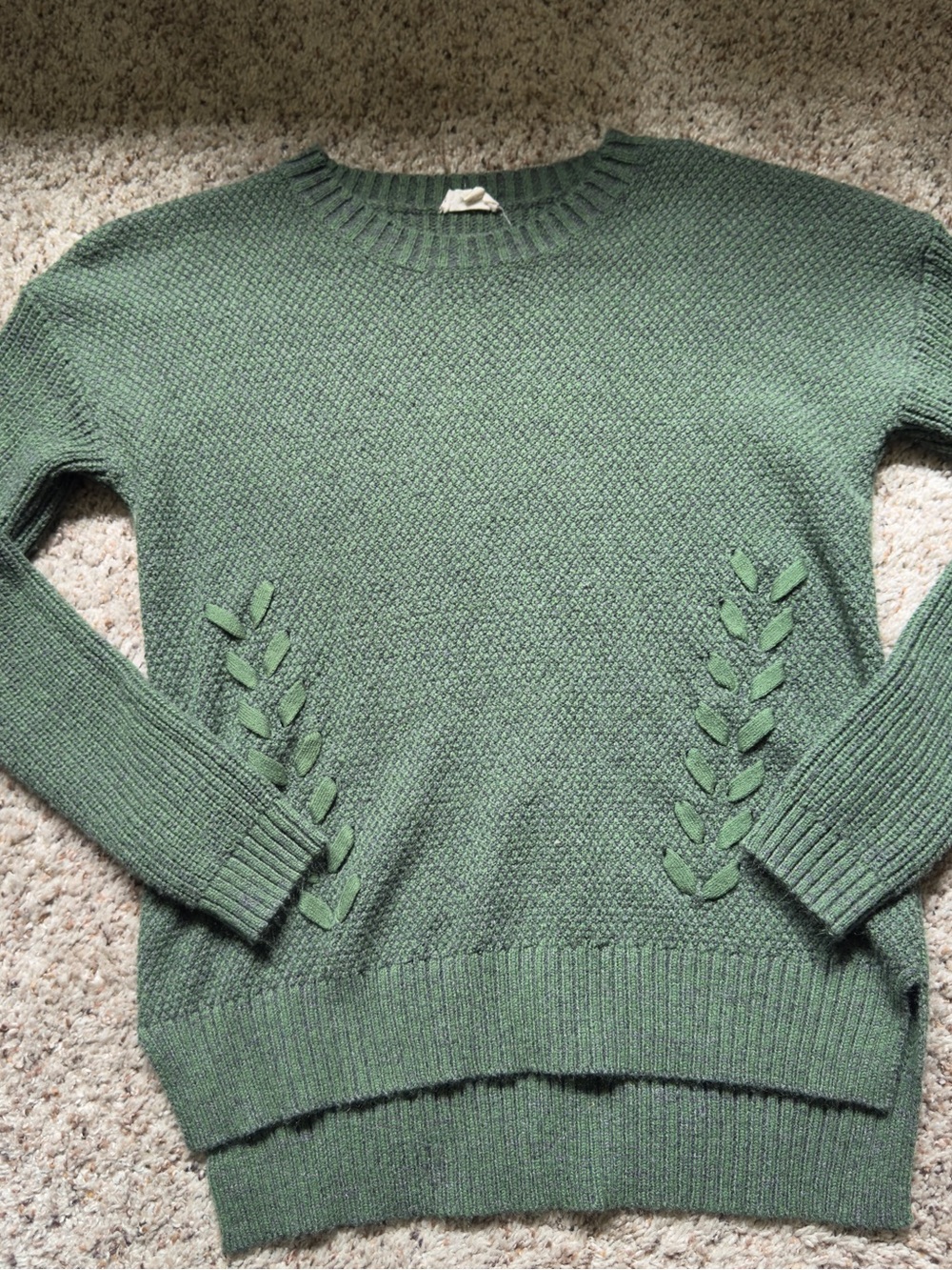 Hem & Thread Women's Crewneck Knit Sweater with Appliqué - Forest Green